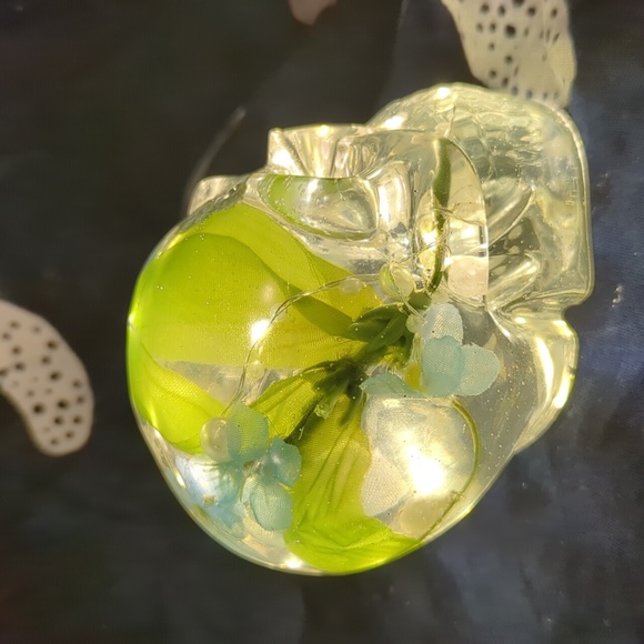 Light up skull - Picture 2 of 4